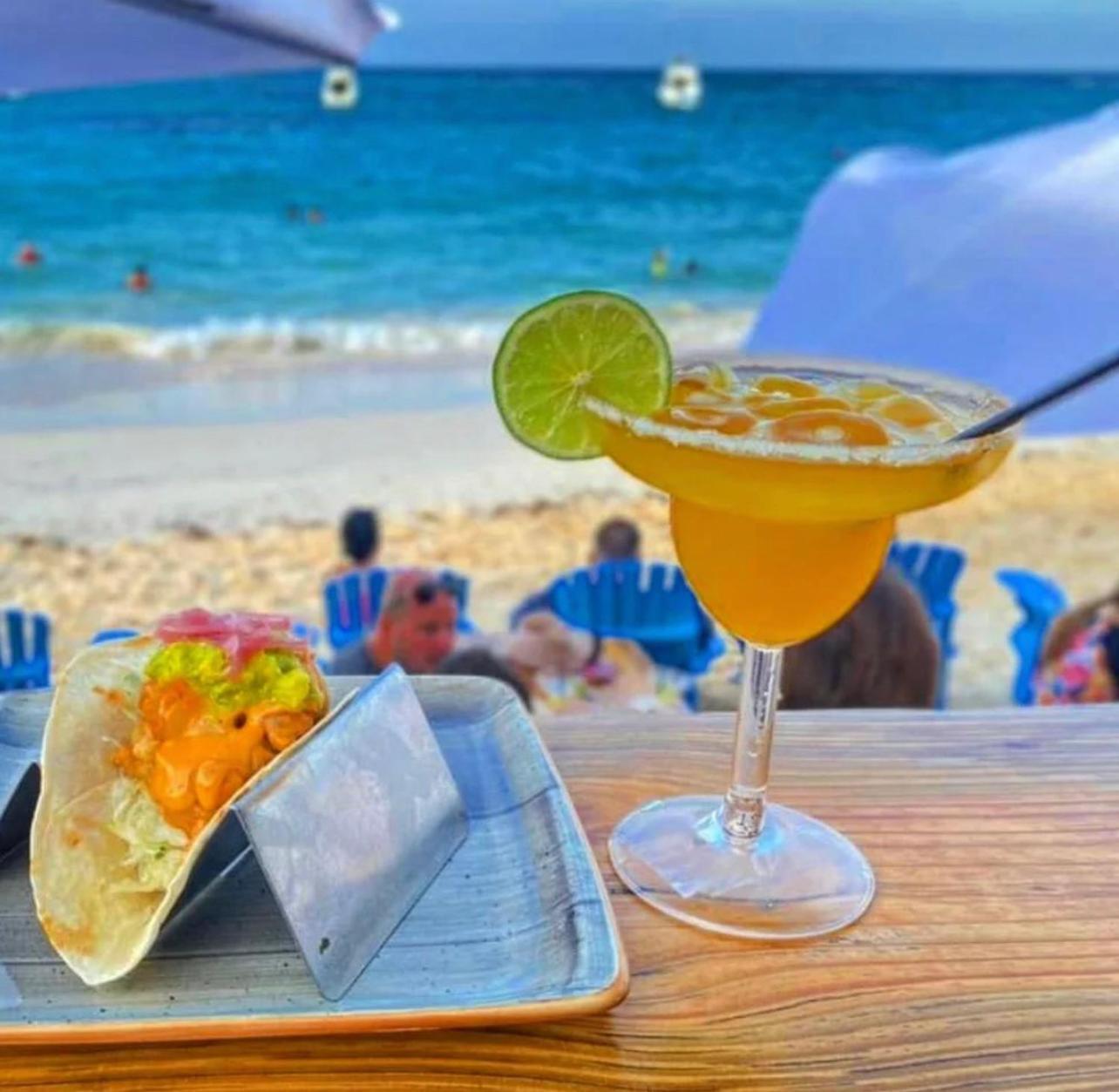 Aventura Studios Playa Los Corales Punta Cana Buitenkant foto
